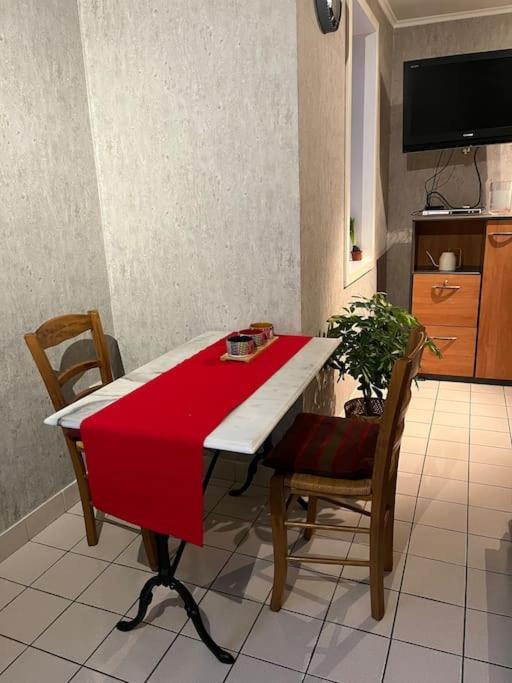 Le Clos Du Chateau Rouge 3* Avec Parking Securise Annemasse Kültér fotó